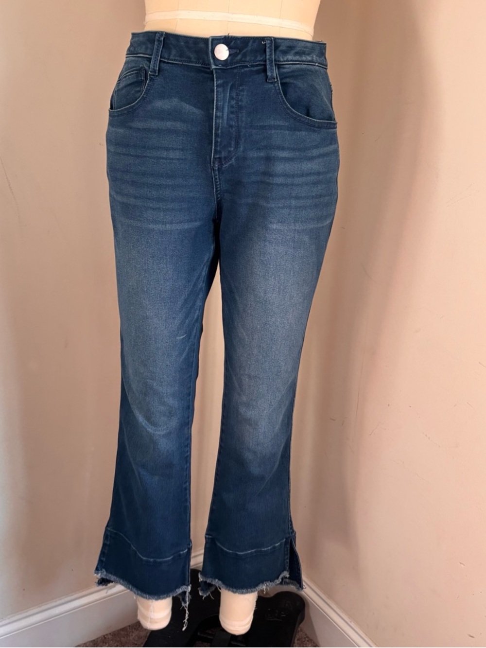 Women’s flare jeans with frayed hem